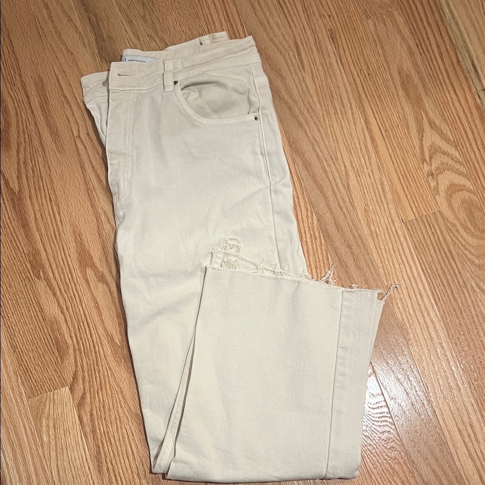 Q2 Cream Wide Leg Pants